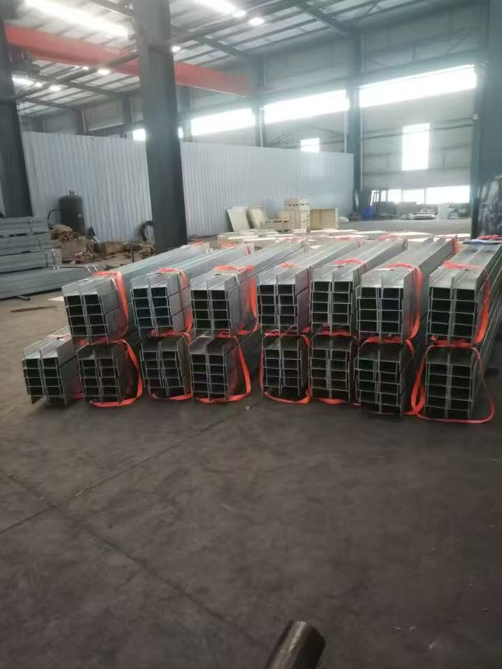 Lintel C350 - 100*100*6 3000 mm